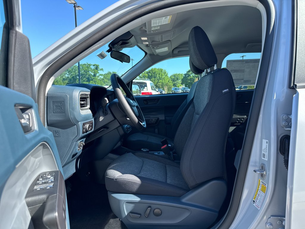 New 2026 Space White Metallic Ford XLT image 6