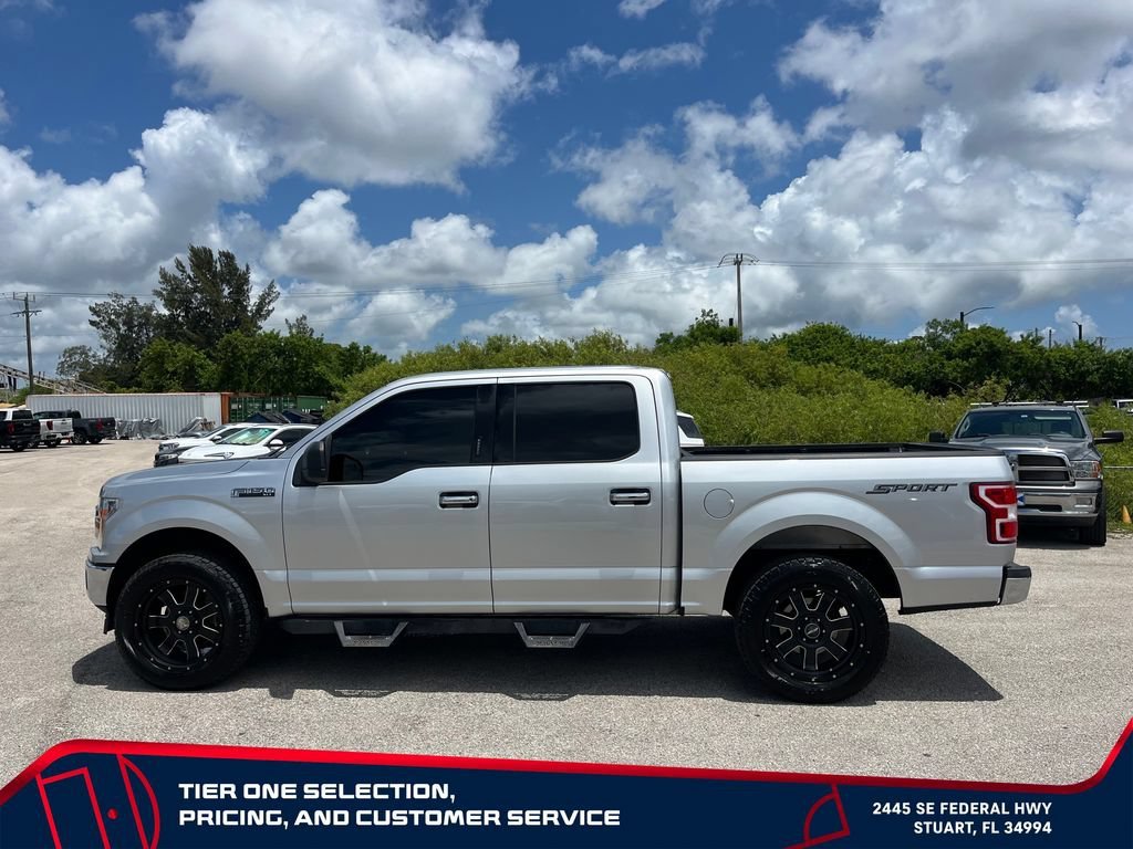 Used 2019  Ford XL image 4