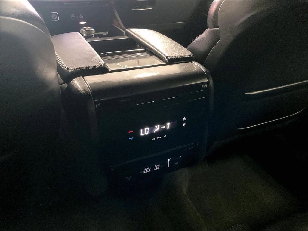 Used 2022 Silver Jeep Series I image 27