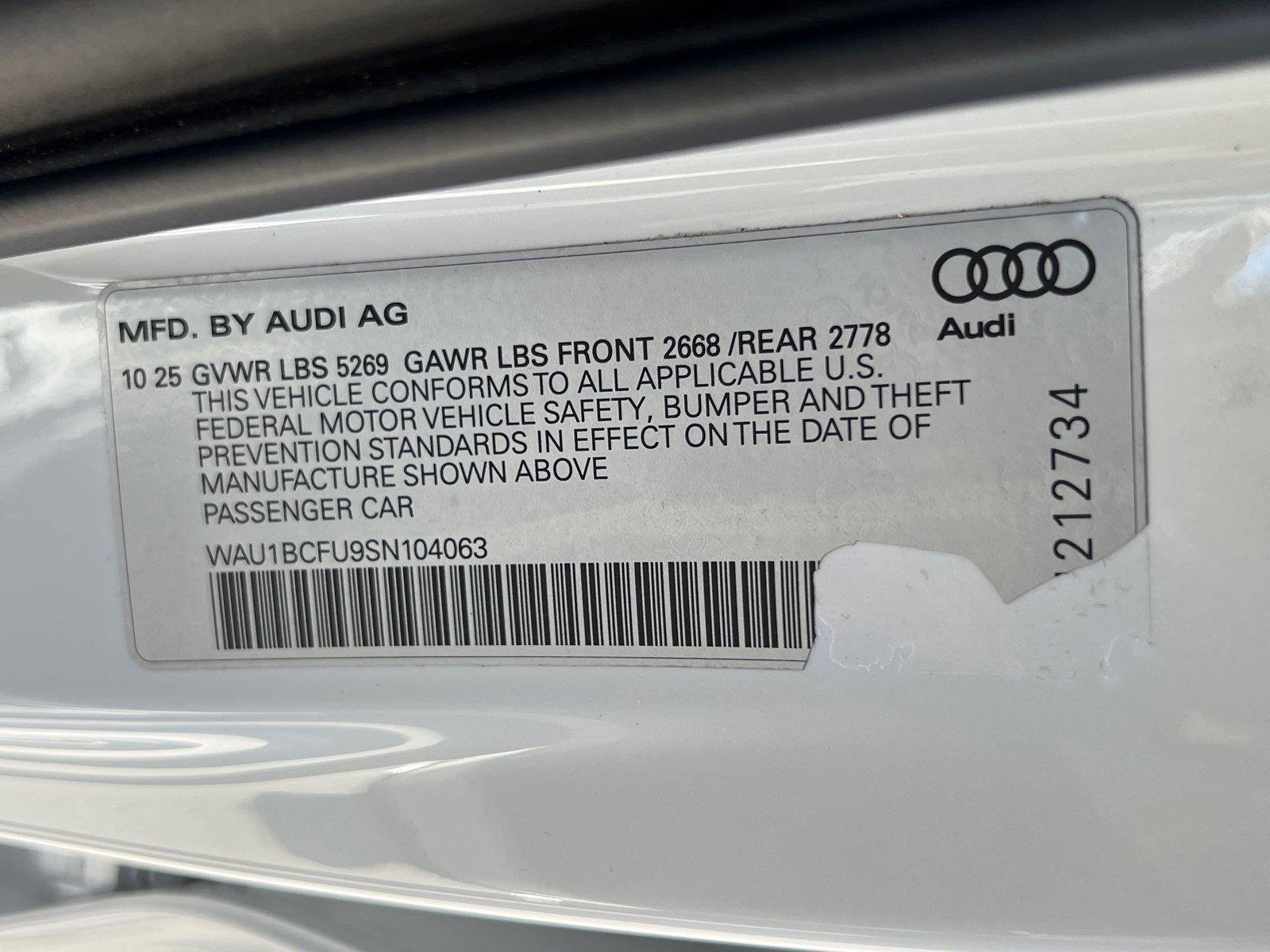 Used 2025 Glacier White Metallic Audi Premium image 34