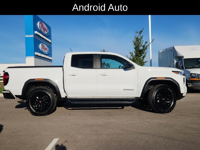 Used 2026 Summit White GMC Elevation image 13