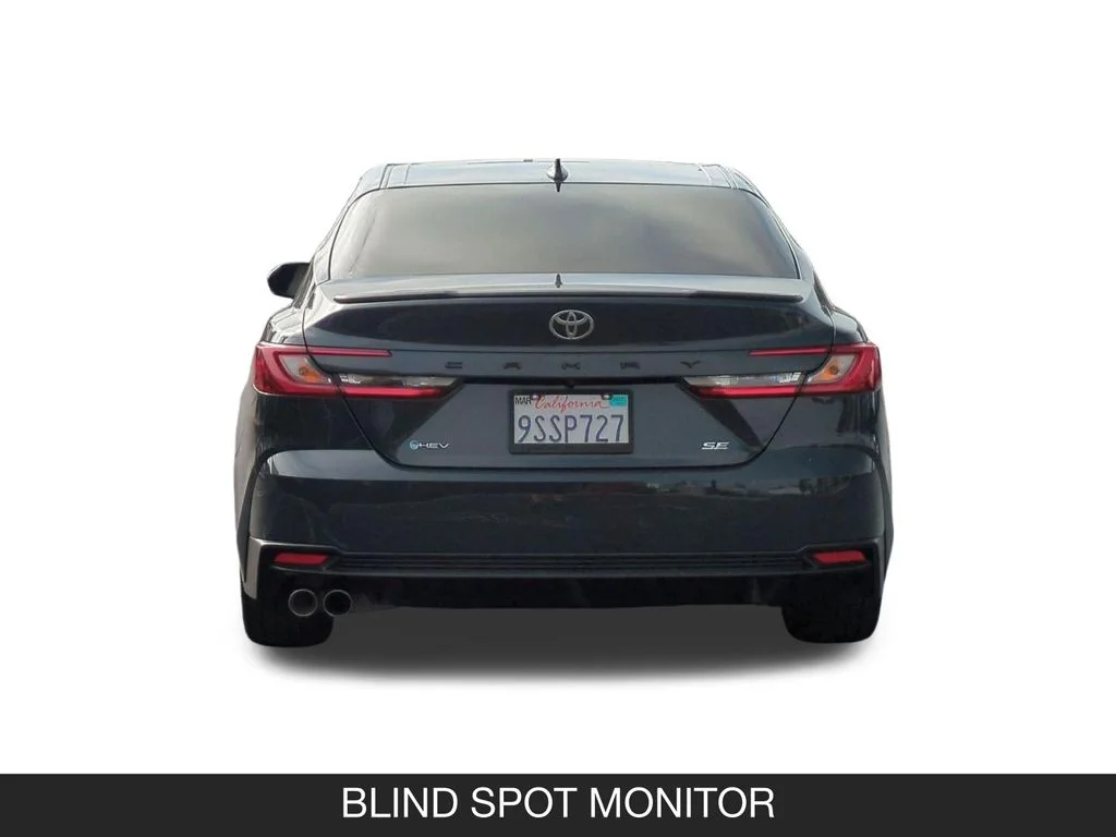 Used 2025  Toyota SE image 8
