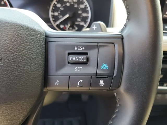 Used 2025 Scarlet Ember T Nissan SV image 12