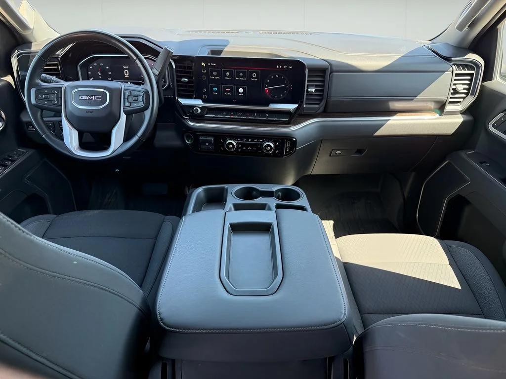Used 2024 Summit White GMC SLE image 23