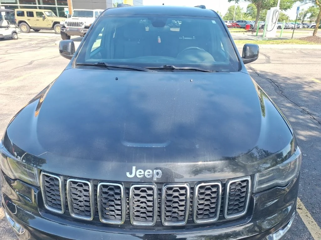 Used 2020 Jeep Grand Cherokee Laredo E with VIN 1C4RJFAG2LC209052 for sale in Kansas City