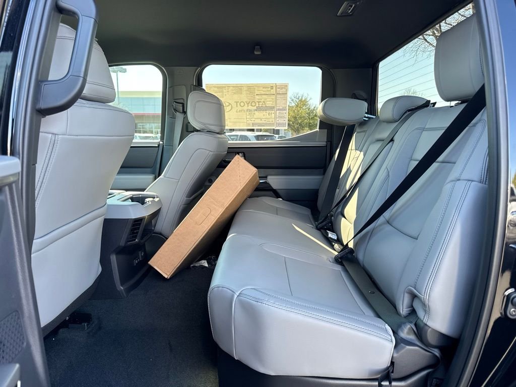 2026 Toyota Tundra Limited - Photo 10