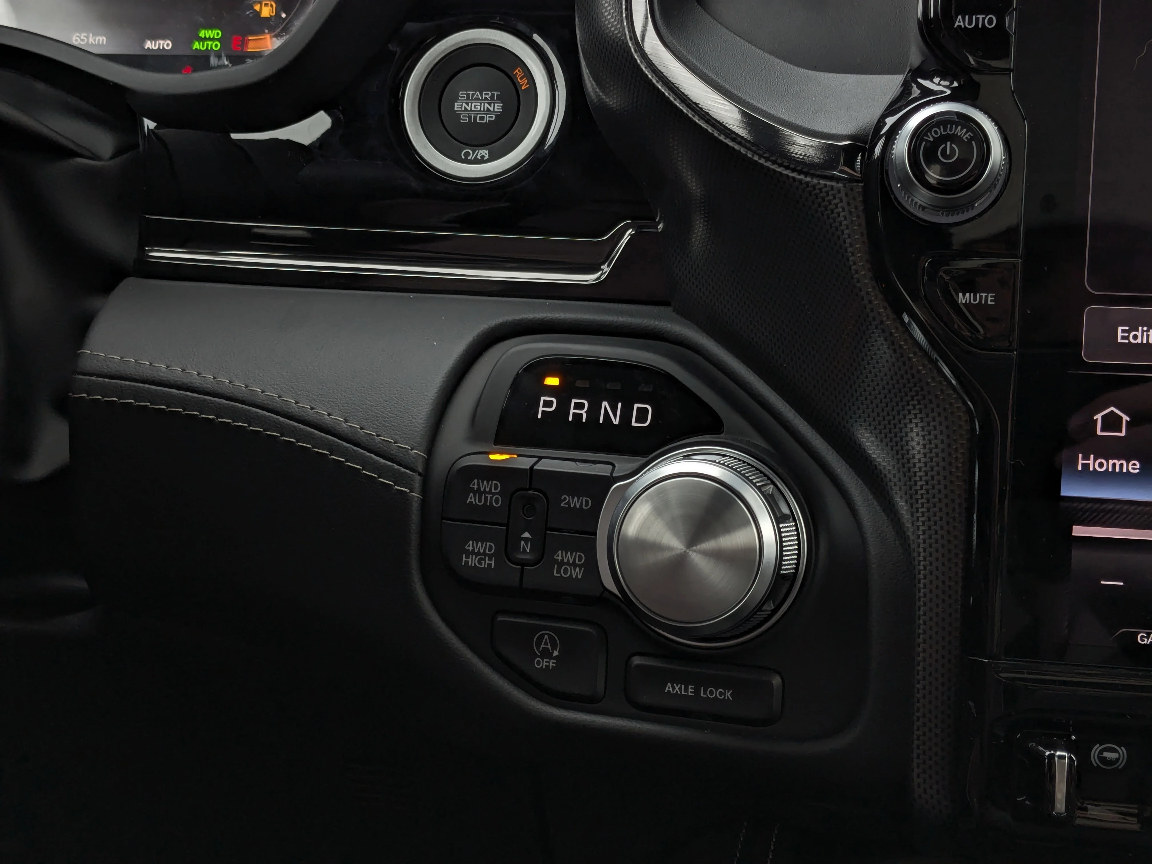 New 2026 Black RAM Limited - - Night Ed - Pano Sunroof - Hurricane HO Turbo - 14.4 Screen - Head-Up Display & More! image 27