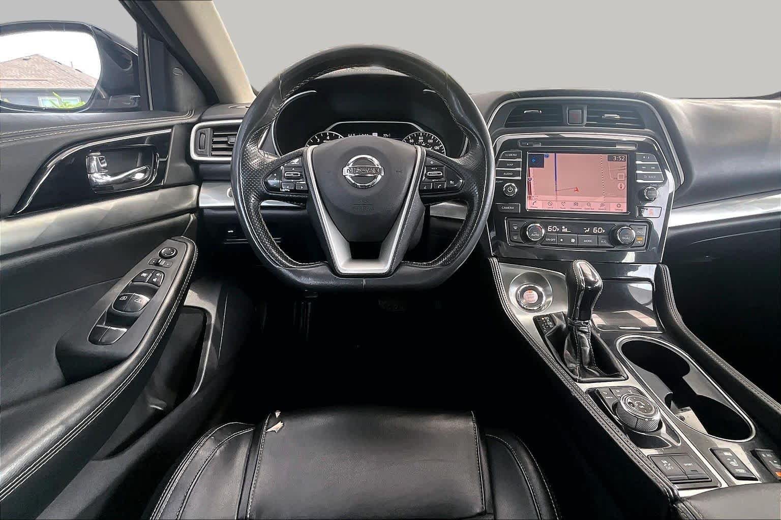 Used 2020 Gun Metallic Nissan SV image 6