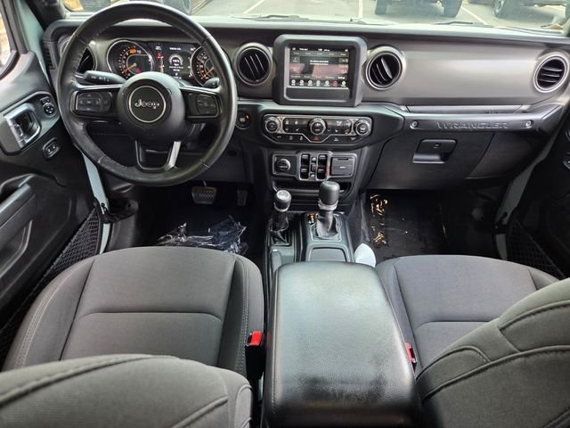 Used 2023  Jeep Sport S image 14
