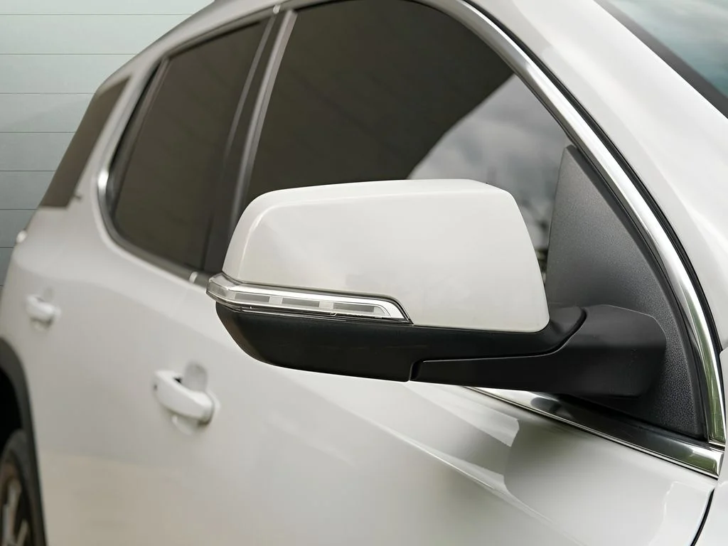 Used 2022 White GMC SLE image 11