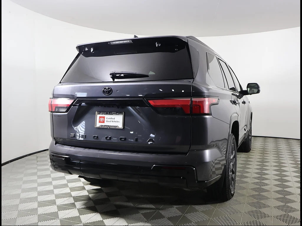 Used 2024 GRAY Toyota Platinum image 5