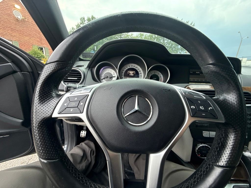 Used 2014 Gray Mercedes-Benz C 250 image 13