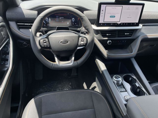 New 2026 Star White Metallic Tri-Coat Ford Tremor image 17