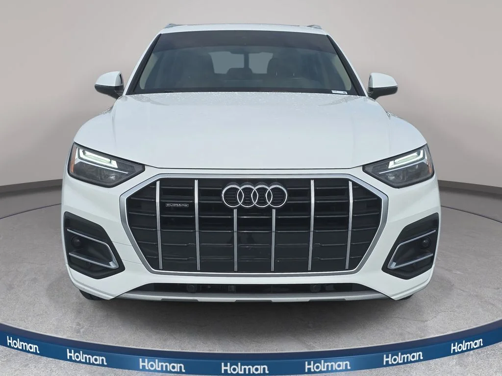 Used 2023 White Audi 40 Premium image 4