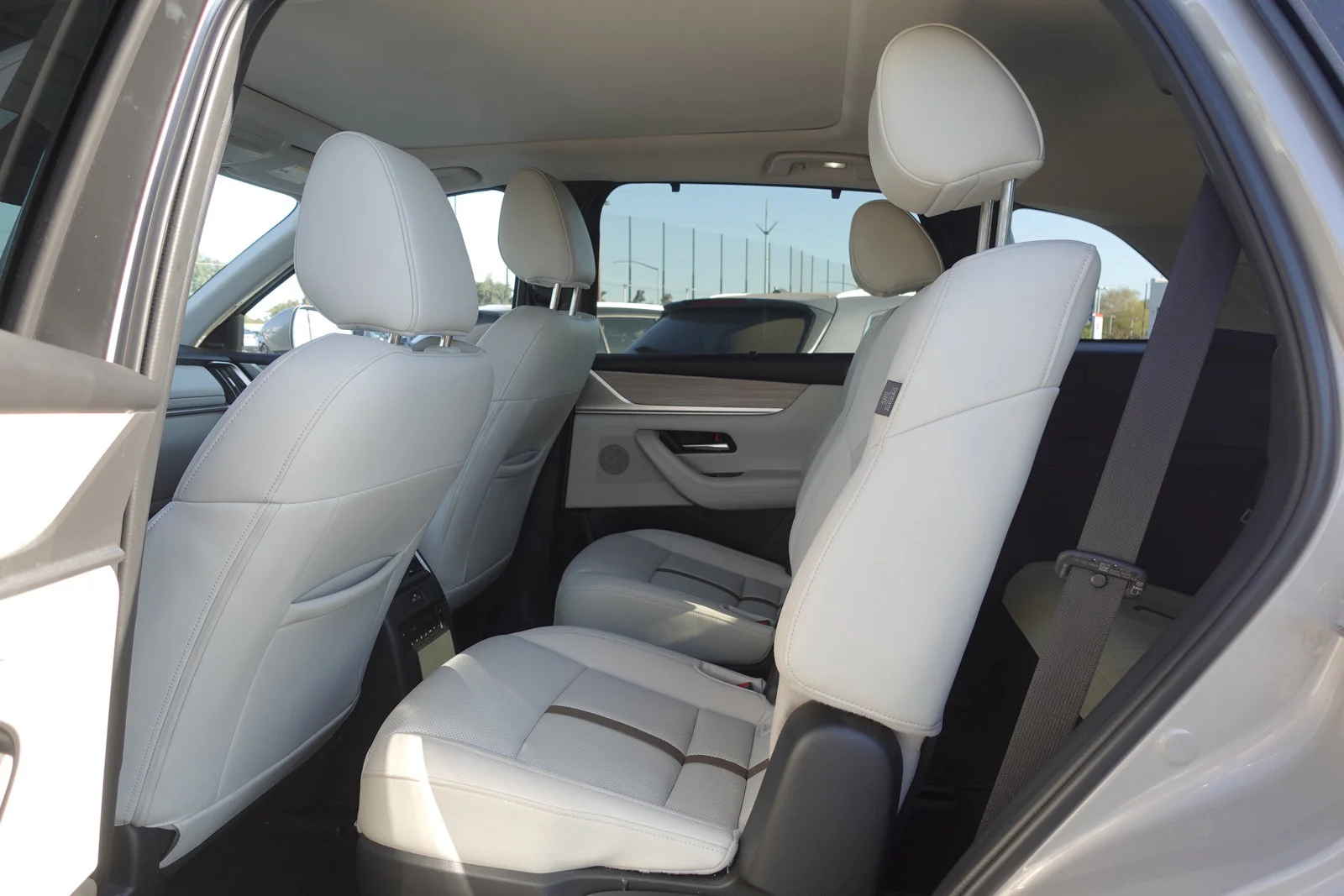 Certified Used 2024 Platinum Quartz Mazda Premium Plus image 14