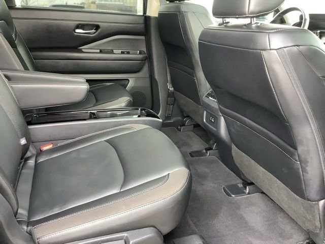 2024 Nissan Pathfinder SL - Photo 28