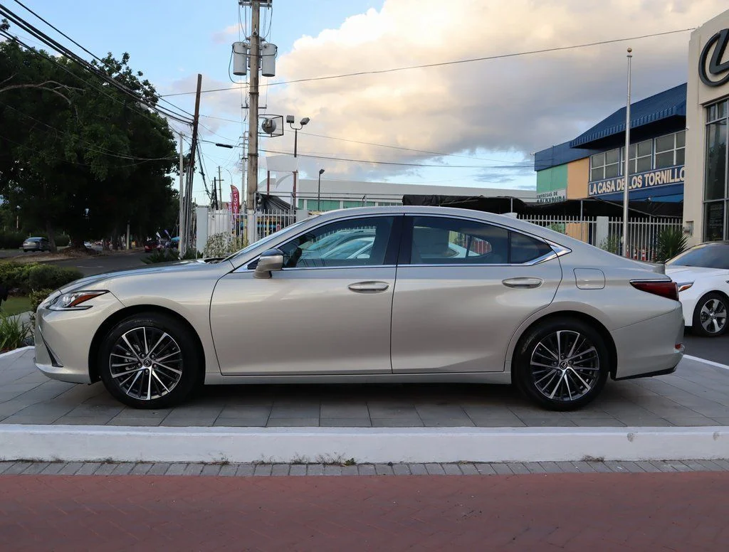 Used 2025 Beige Lexus 350 image 8