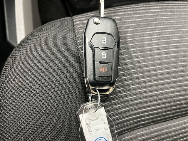 Used 2018 Magma Red Ford XL image 24