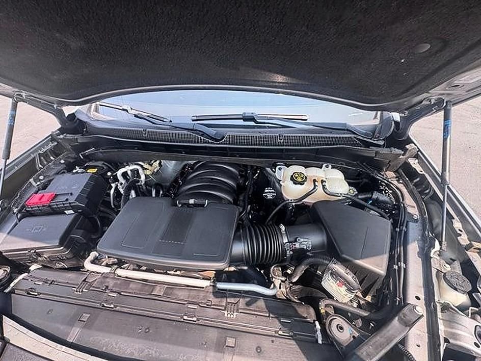 Used 2022 Gray Chevrolet RST image 10