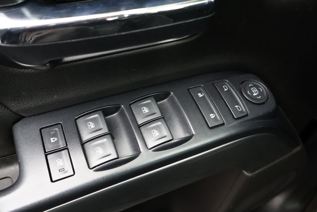 2018 Chevrolet Silverado 1500 LT - Photo 38