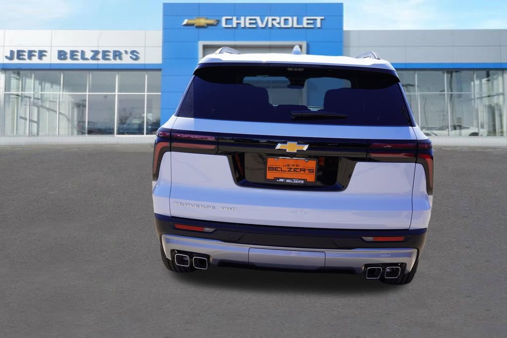 2026 Chevrolet Traverse LT - Photo 4