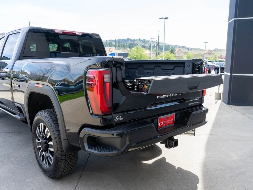 2026 GMC Sierra 2500HD Denali Ultimate - Photo 33