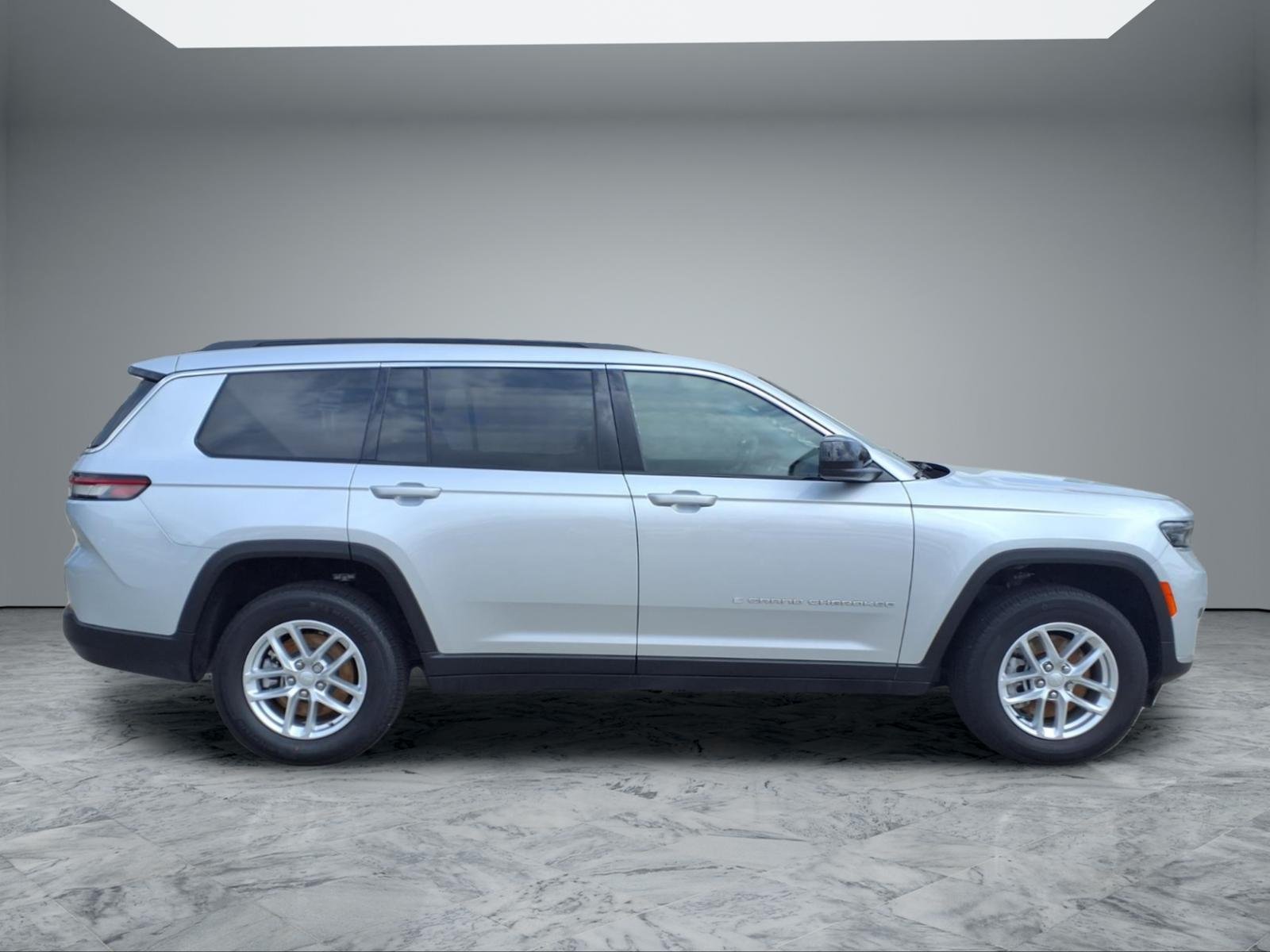 2025 Jeep Grand Cherokee L Laredo - Photo 8