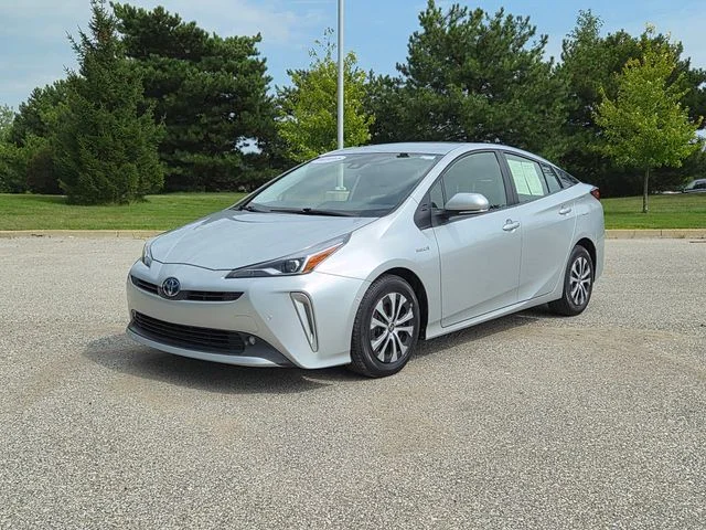 2022 Toyota Prius LE AWD-e