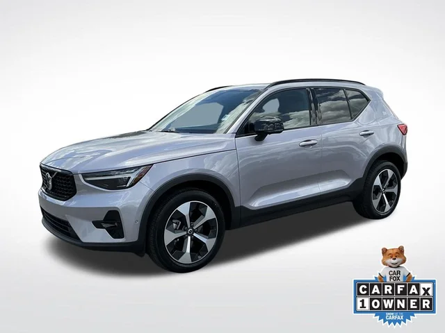 2026 Volvo XC40 B5 Plus