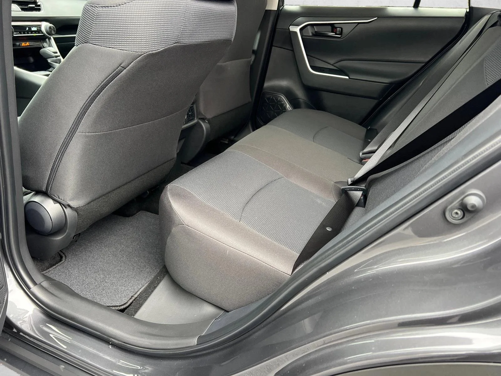 New 2025 Magnetic Gray Metallic Toyota LE image 20