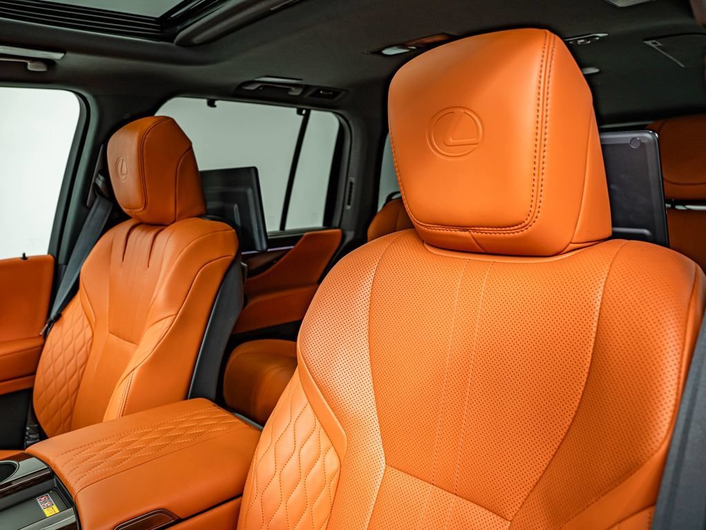 New 2025 Nori Green Pearl Lexus 700h Ultra Luxury image 35
