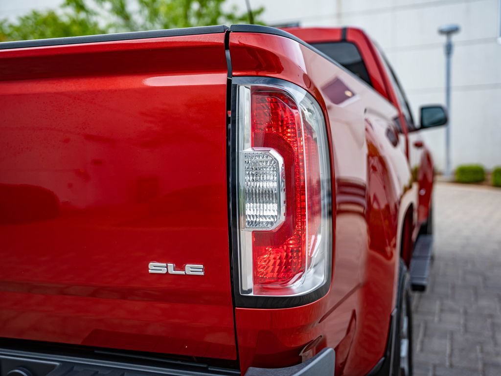 Used 2015 Copper Red Metallic GMC SLE1 image 15