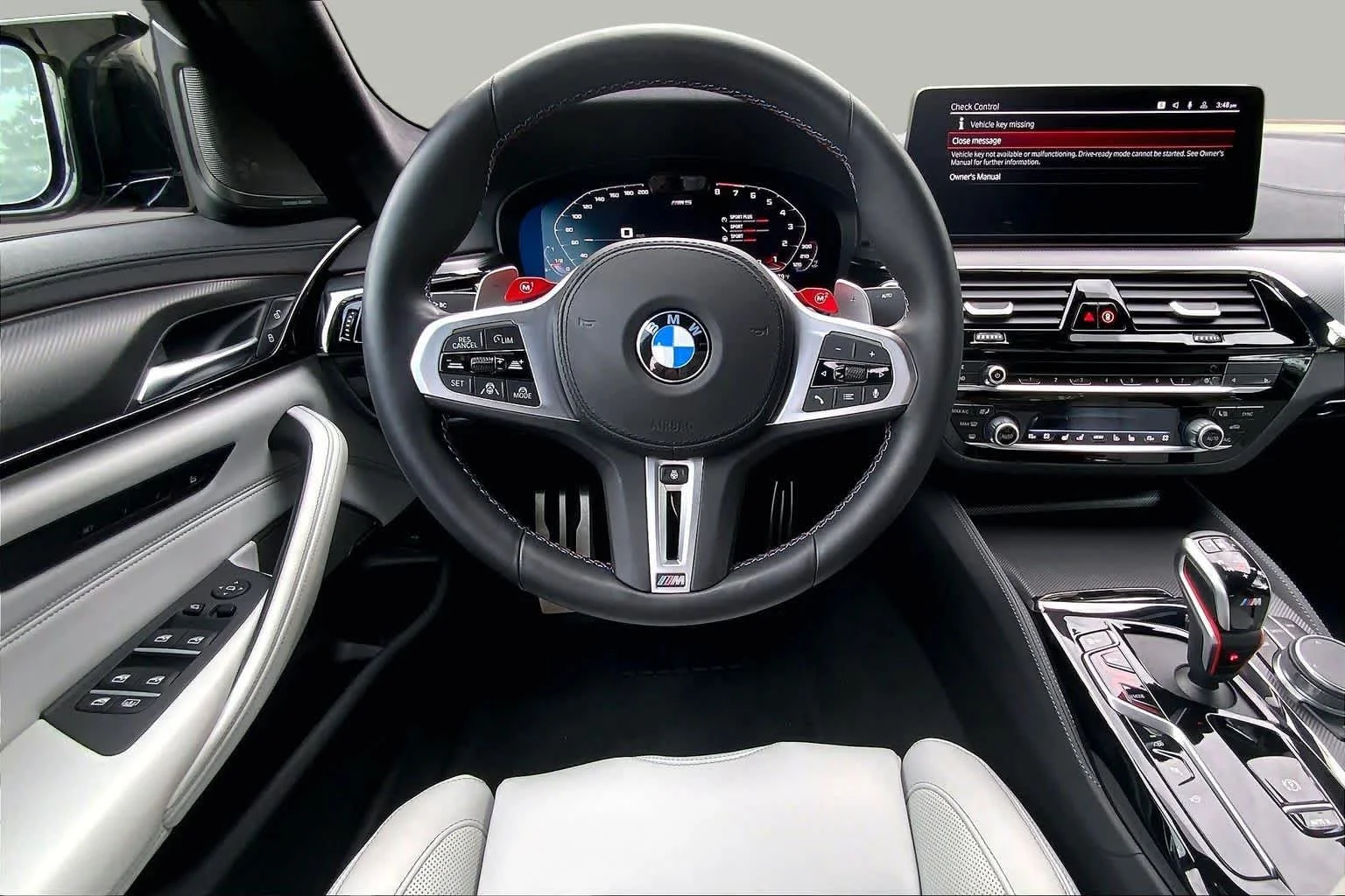 Certified Used 2023 Alvite Grey Metallic BMW  image 5