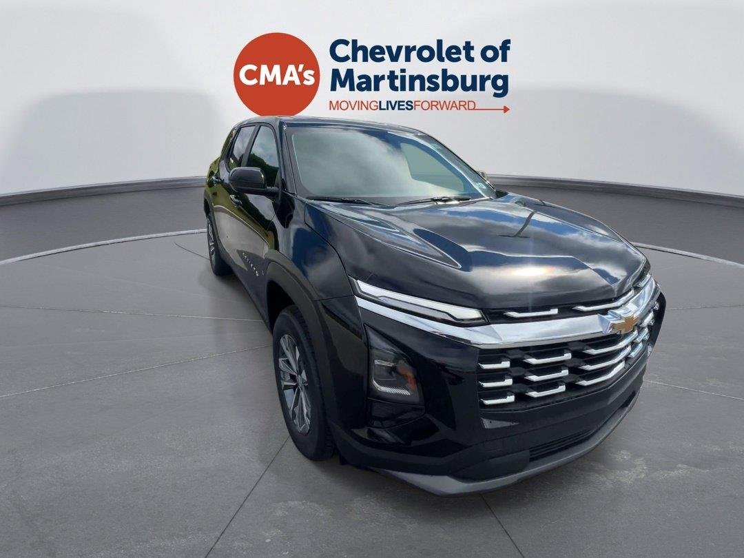 2027 Chevrolet Equinox LT - Photo 8