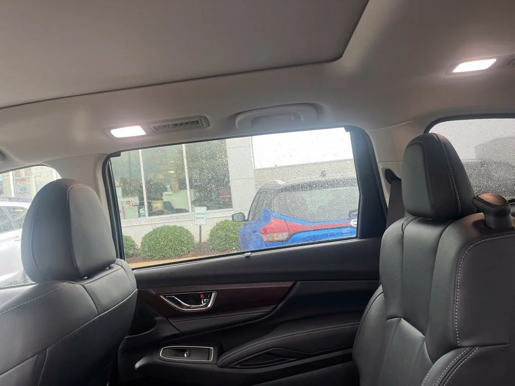 Used 2025  Subaru Touring image 11