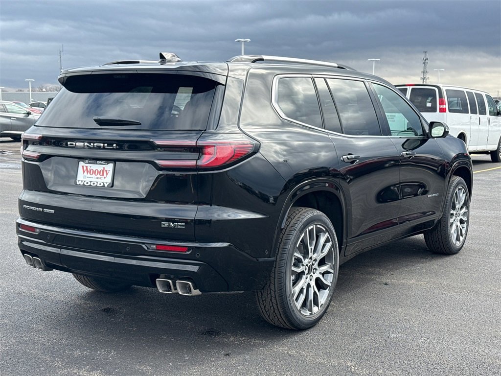 2026 GMC ACADIA - Image 7