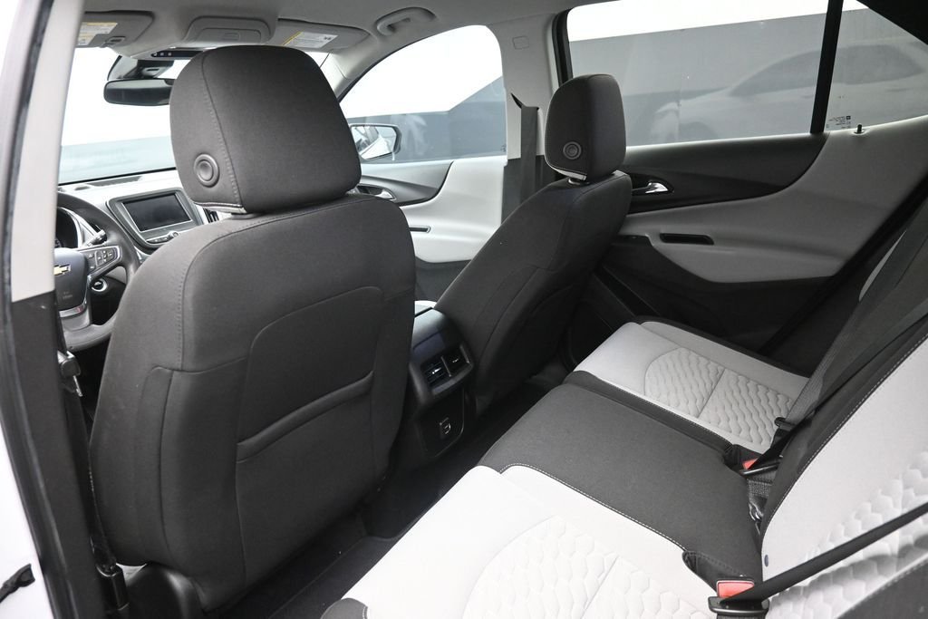 Used 2021 White Chevrolet LS image 25