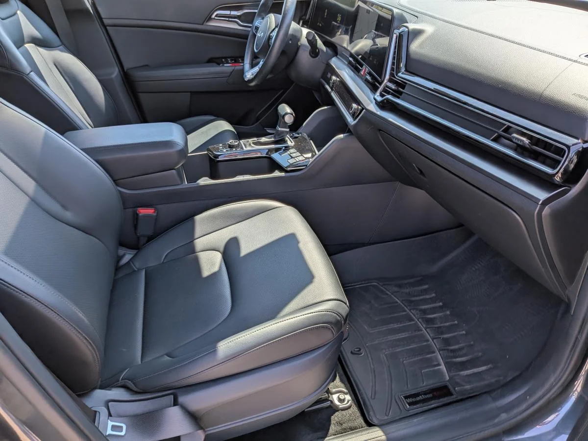 Used 2023 Grey Kia EX image 18