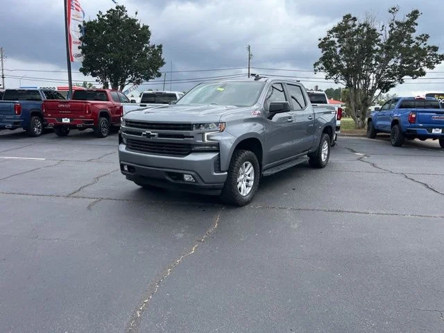 Used 2021 Gray Chevrolet RST image 23