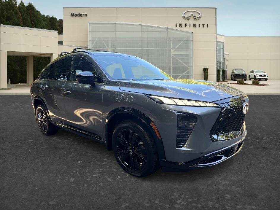 New 2027 GRAPHITE SHADOW INFINITI SPORT image 3