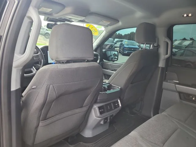Used 2024 Black Ford XLT image 12