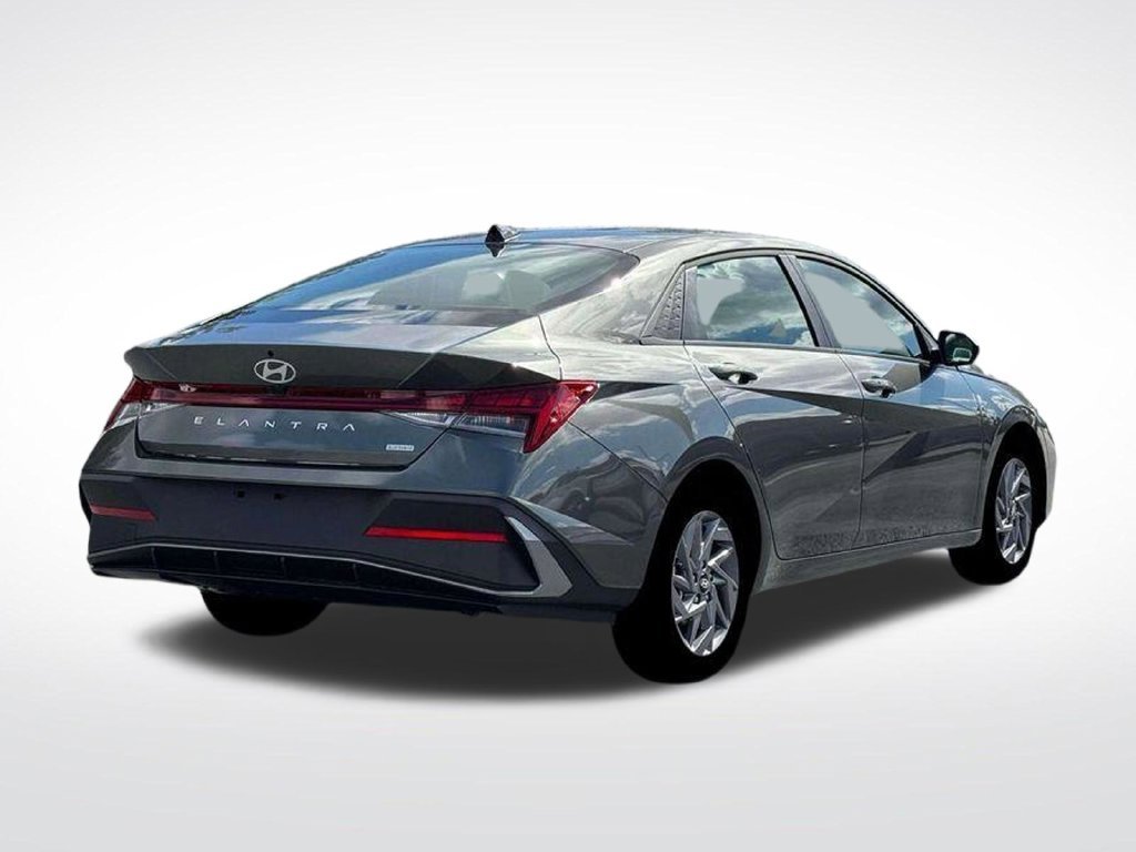 New 2026 Gray Hyundai Blue image 26