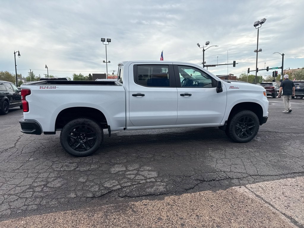 2026 Chevrolet Silverado 1500 LT Trail Boss - Photo 9