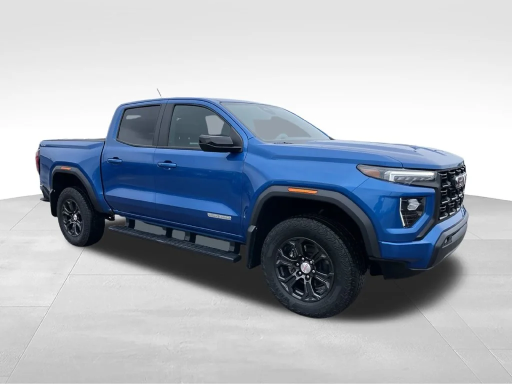 Used 2023 Blue Metallic GMC Elevation image 2