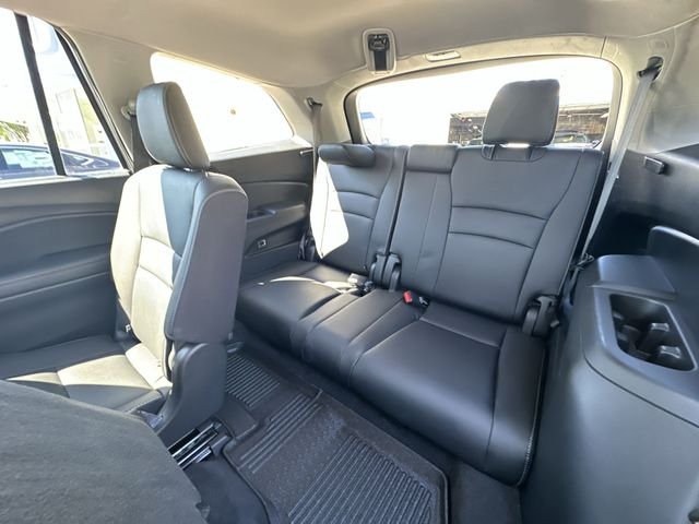 Certified Used 2021  Honda EX-L image 27