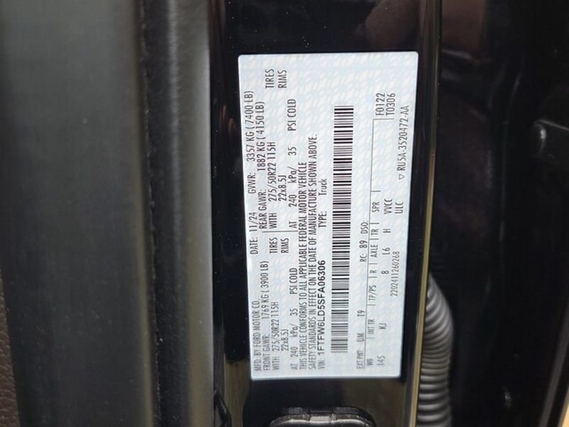 Used 2025 Agate Black Metallic Ford King Ranch image 6
