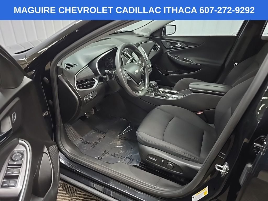 Used 2023 Black Chevrolet LT image 28