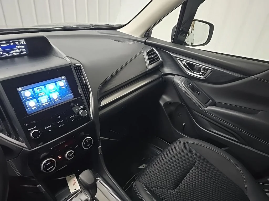 Used 2022 Gray Subaru Premium image 28