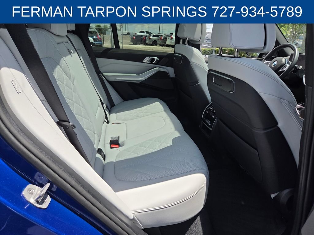 Used 2025 Blue BMW M60i image 18