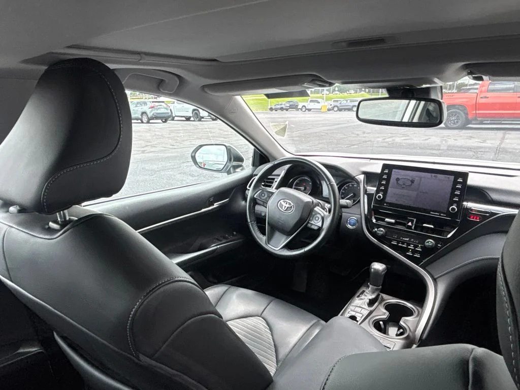 Used 2023 White Toyota SE image 31